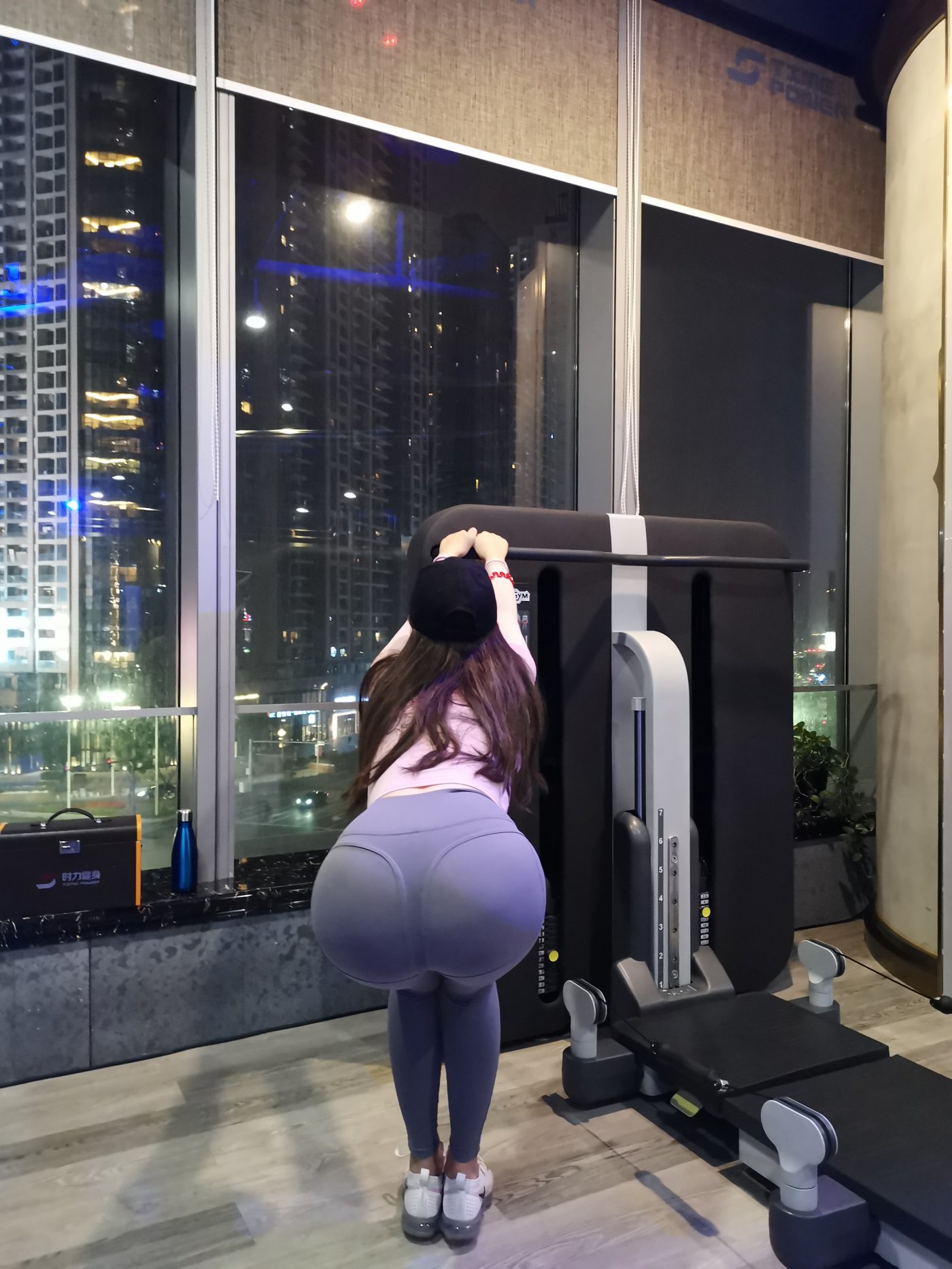 [性感寫真][網絡收集]秀人網模特 芝芝Booty 福利合集 (42/599)