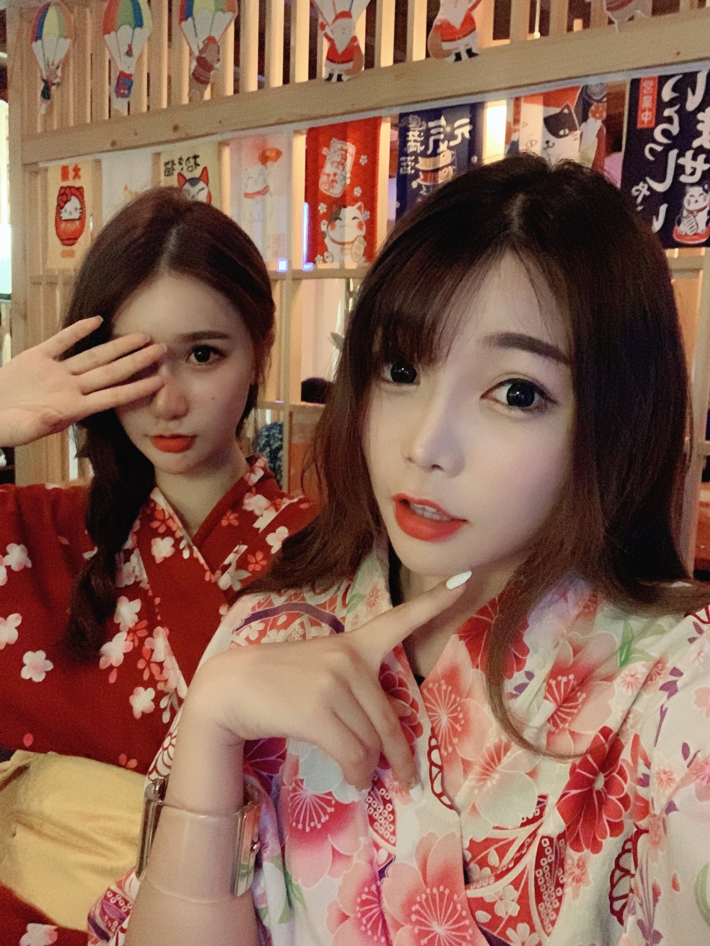 [性感寫真][網絡收集]秀人網模特 芝芝Booty 福利合集 (43/599)