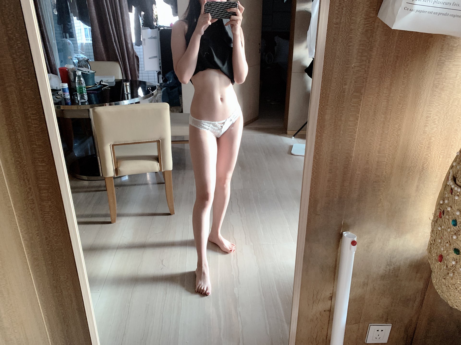 [性感寫真][網絡收集]秀人網模特 芝芝Booty 福利合集 (109/599)