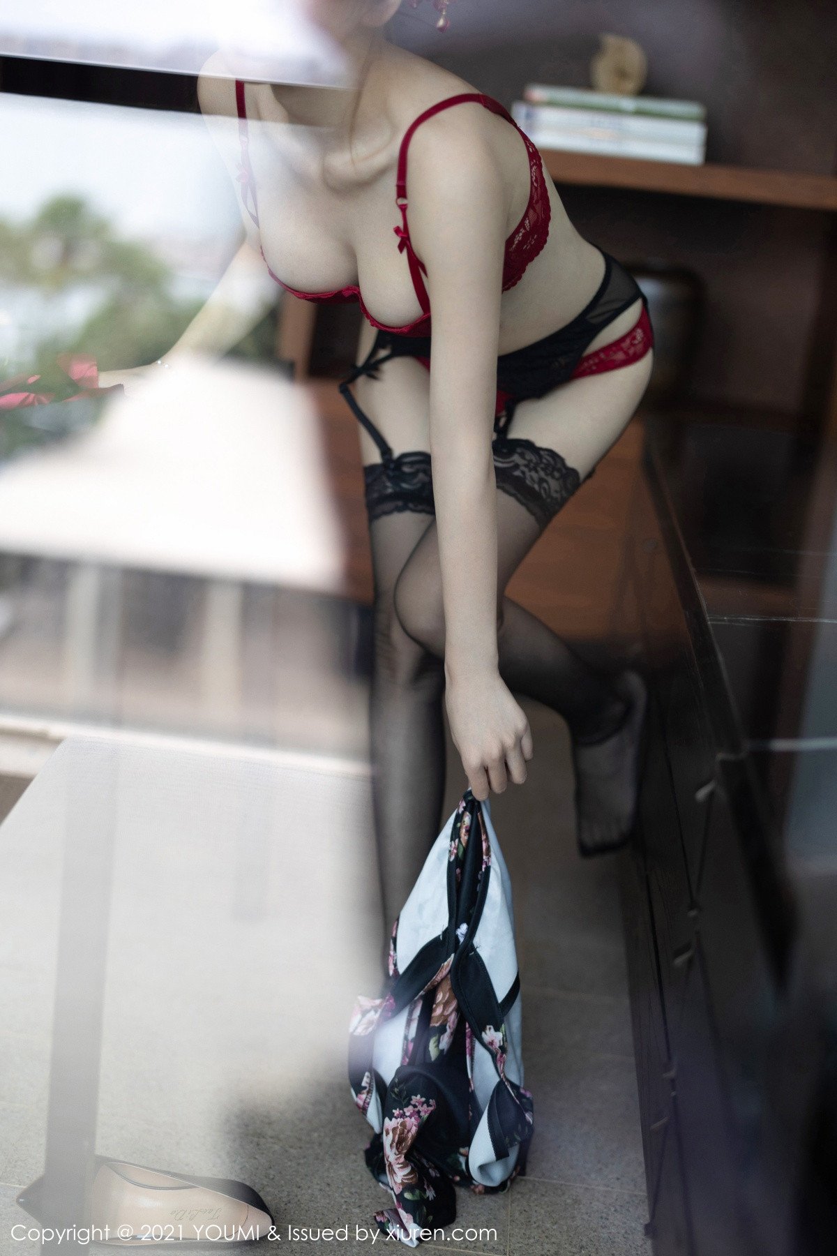 [秀人網旗下]尤蜜薈 (37/52)