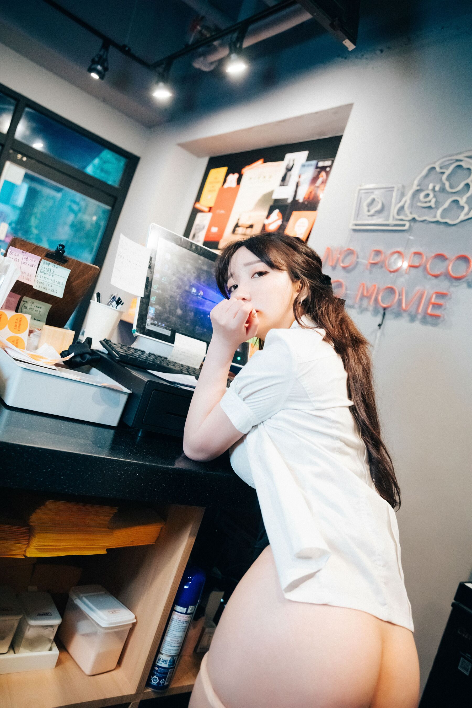 [Loozy]Yeeun（???）《Ticket Girl》 (31/120)
