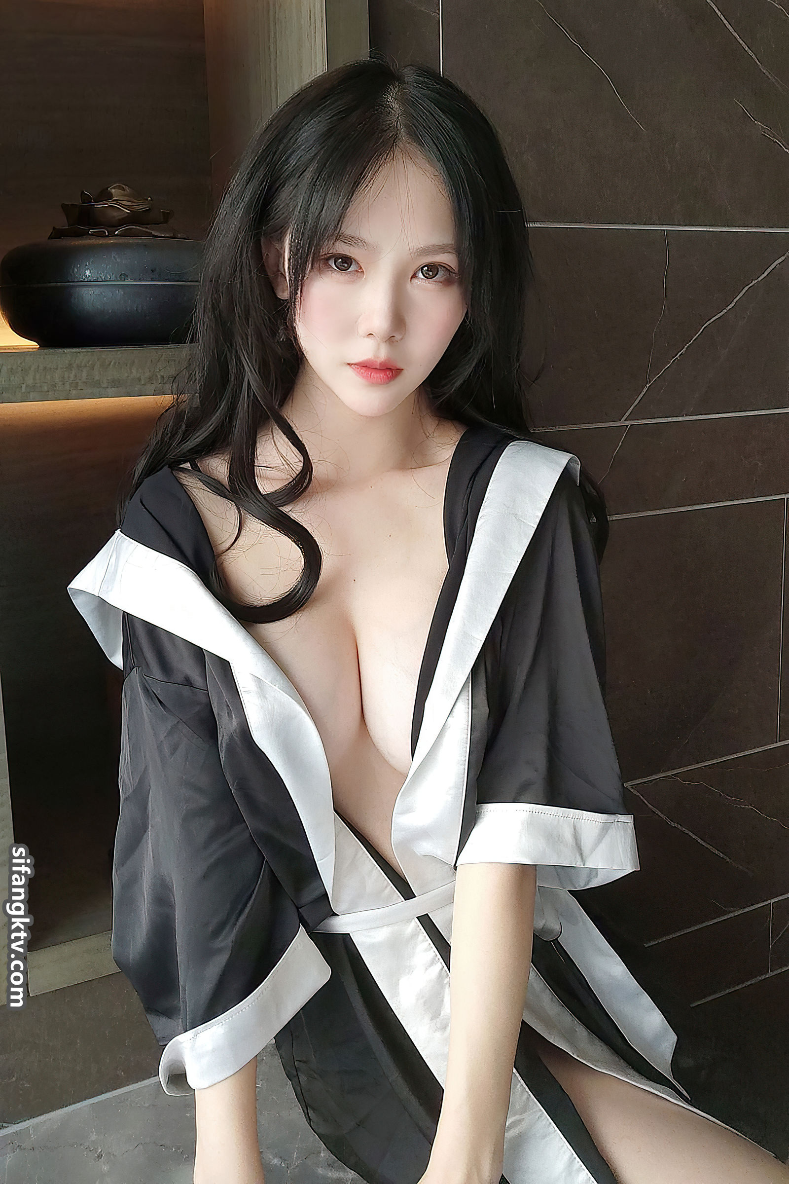 小黄车世界模特下载网