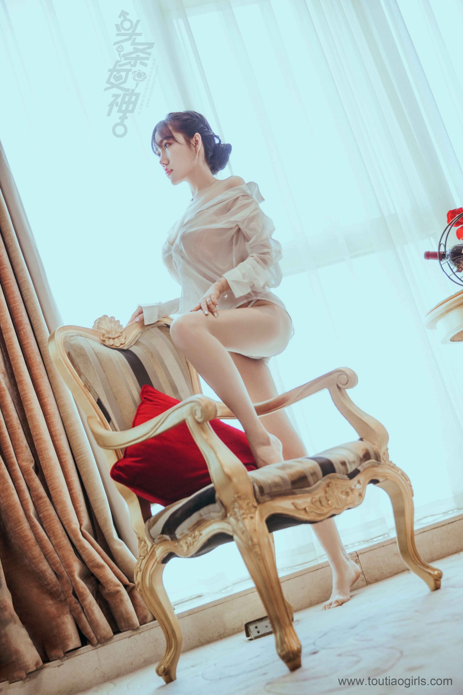 [頭條女神]陳亦菲《卿本佳人》 (34/58)
