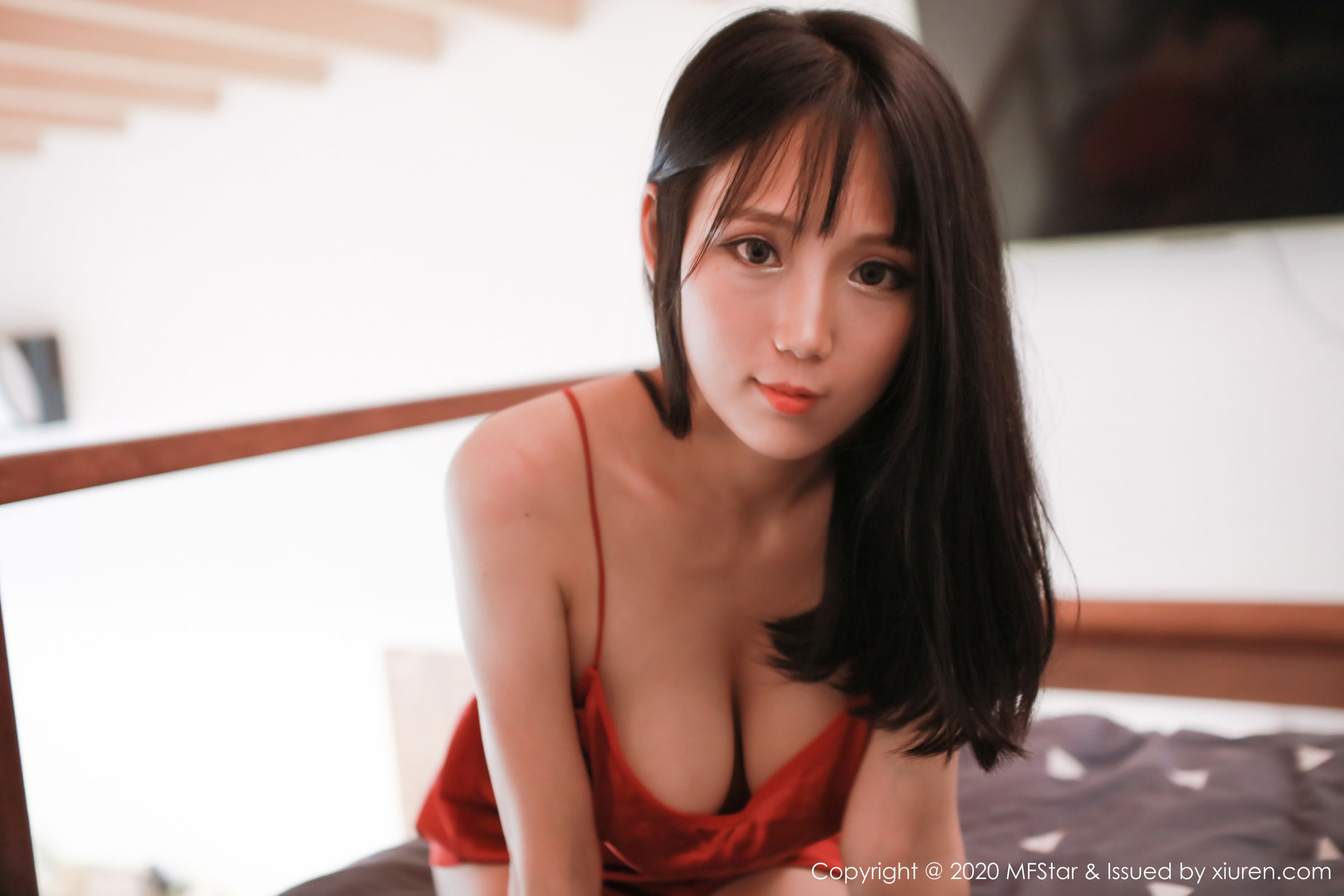 [秀人網旗下]模范學院 (27/53)