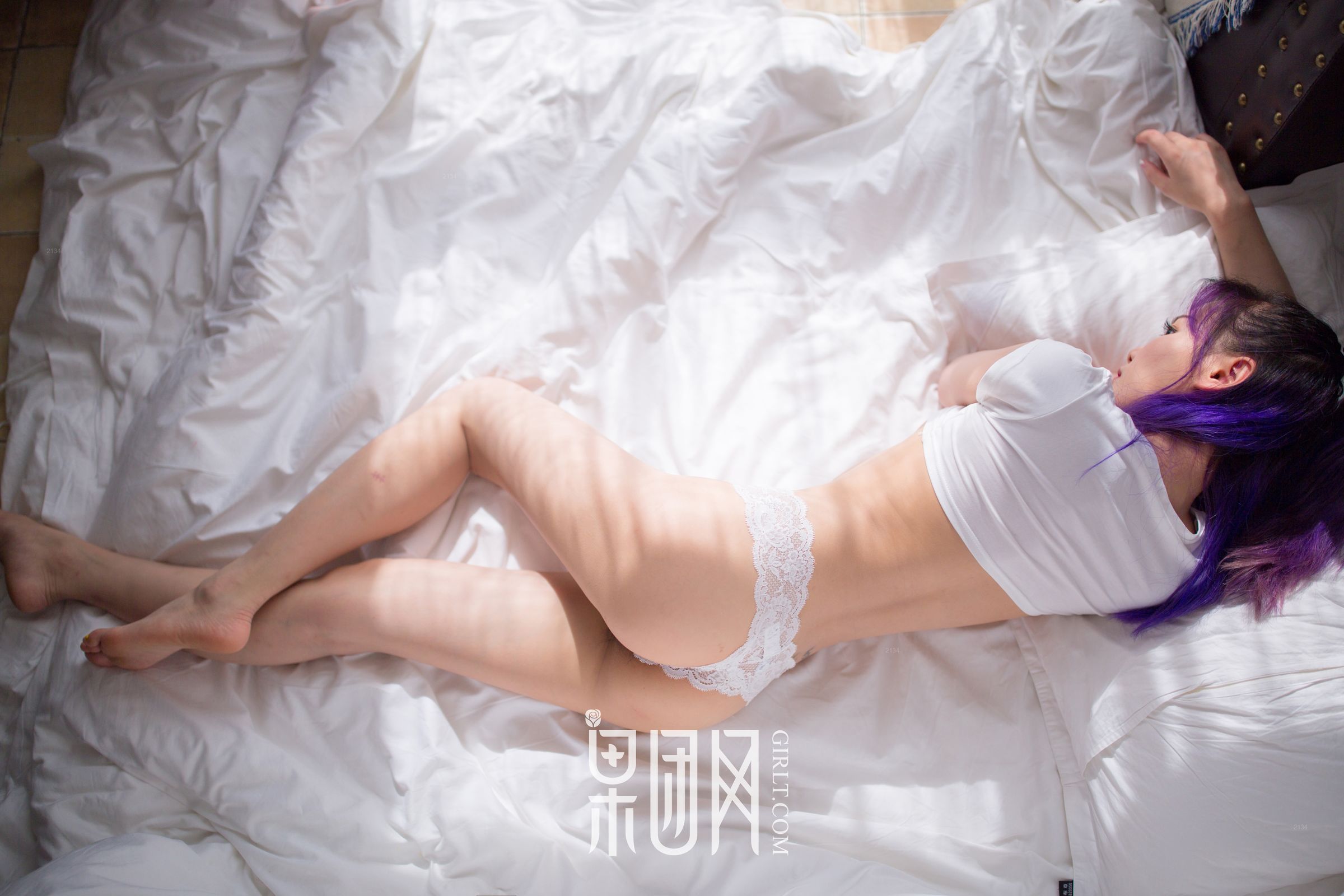 [果團網]紫發豪乳妹 (20/57)