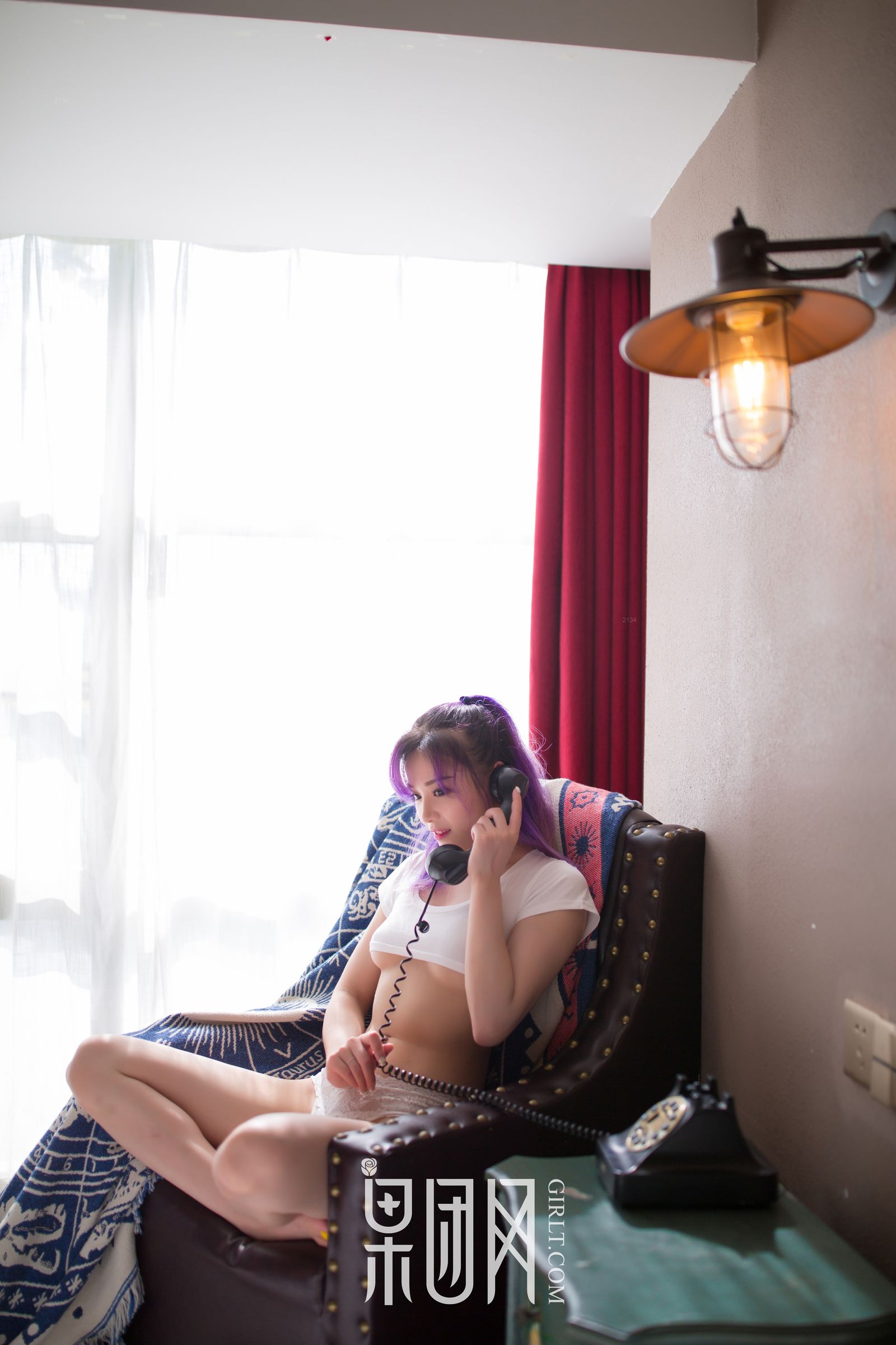 [果團網]紫發豪乳妹 (26/57)