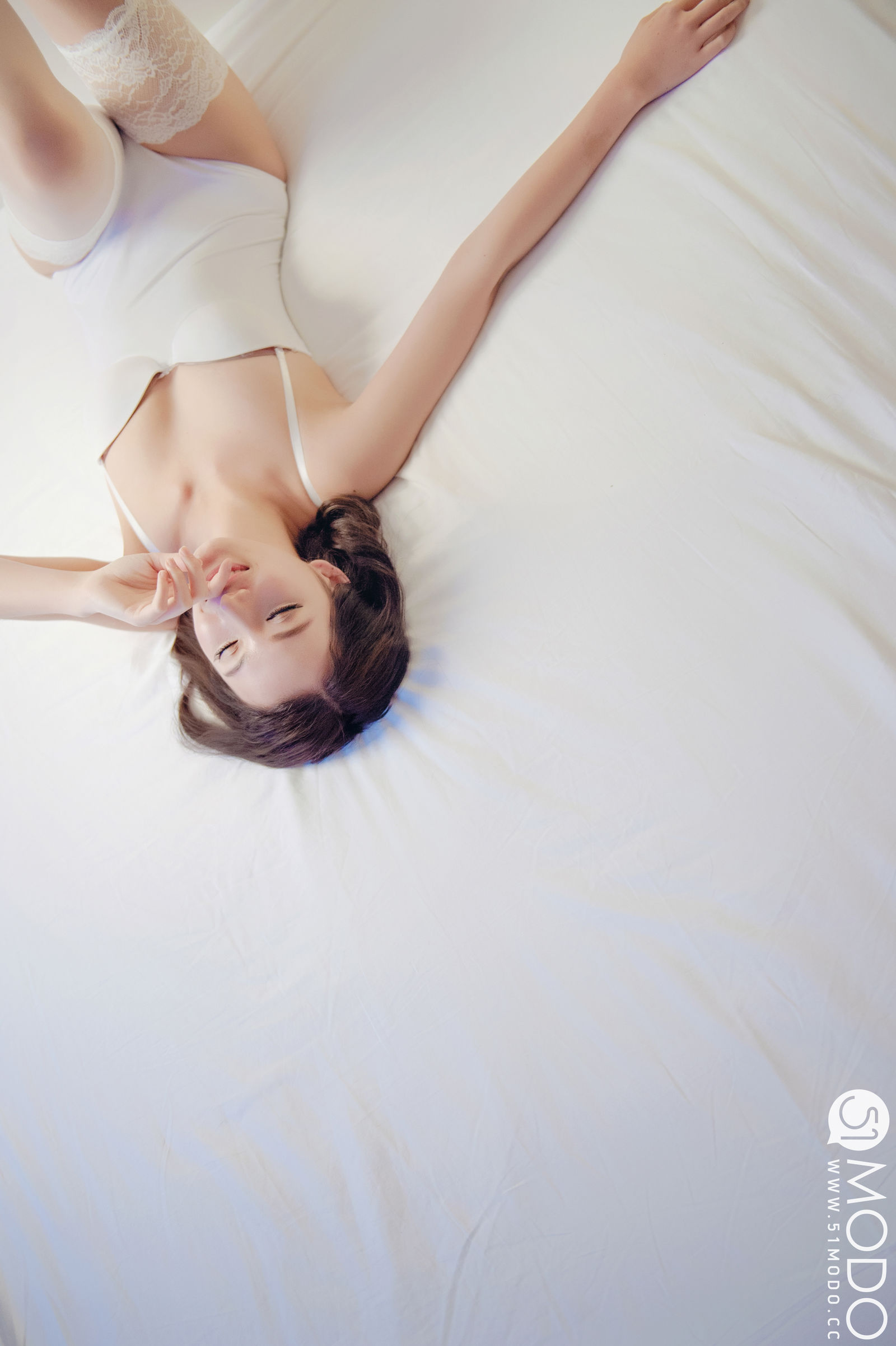 [性感寫真]女神的美腿內衣秀 (66/66)