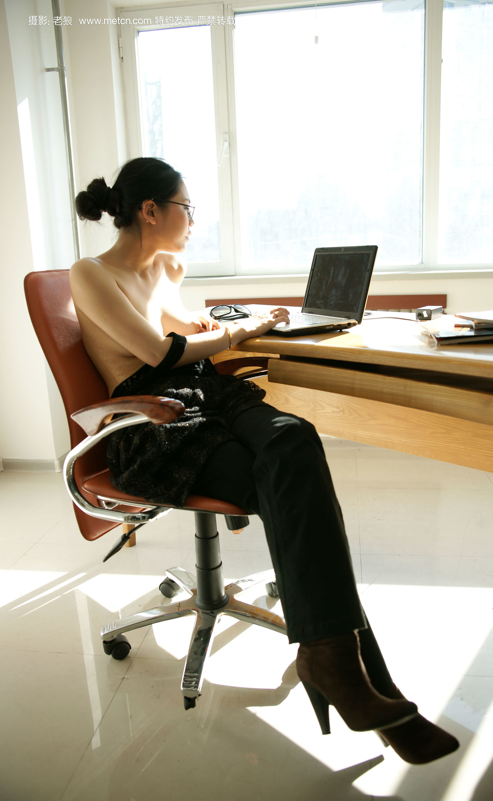 [相約中國]儷仙《Office 光》 (38/67)