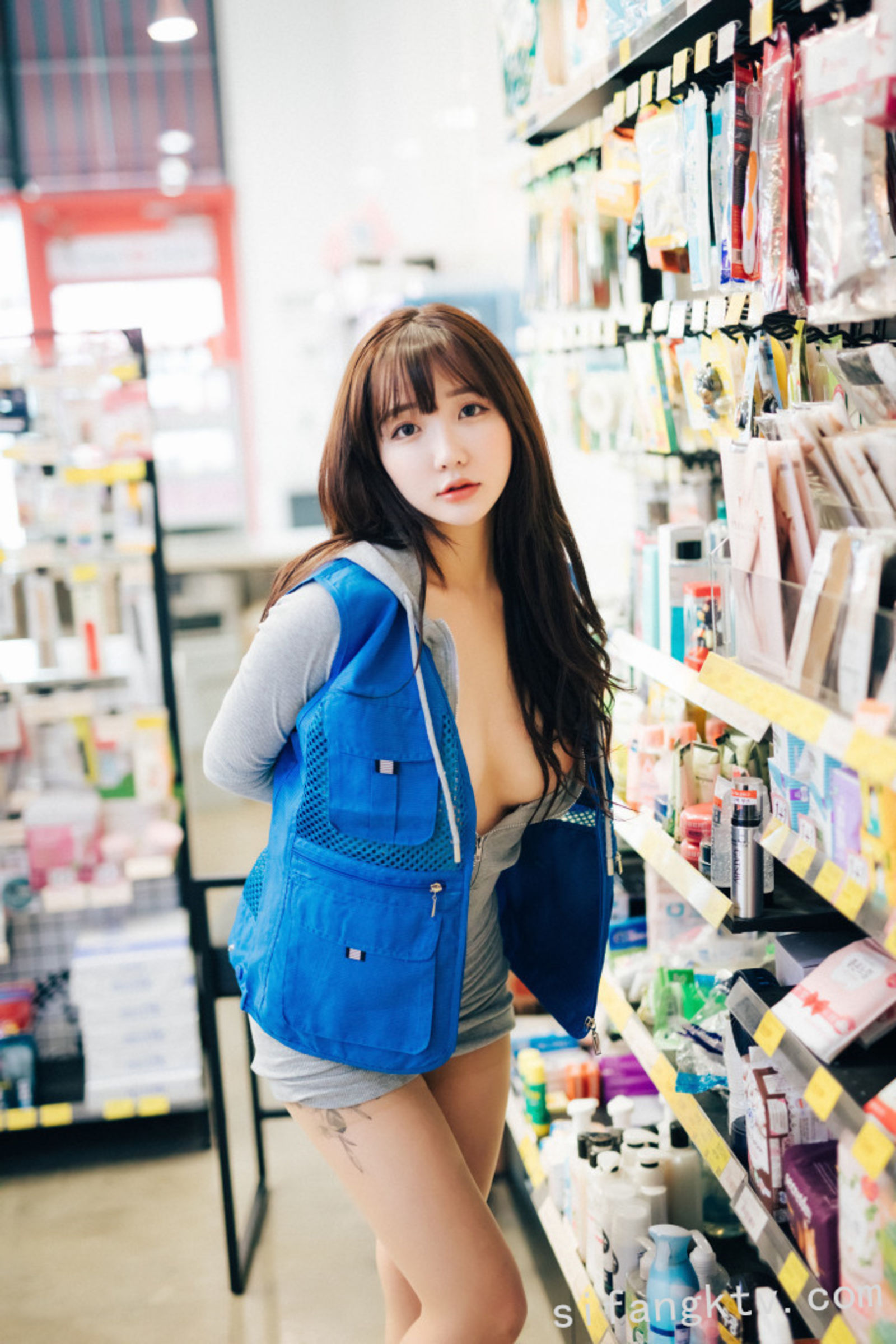[Loozy]孫樂樂《Convenience store part timer》 (25/99)