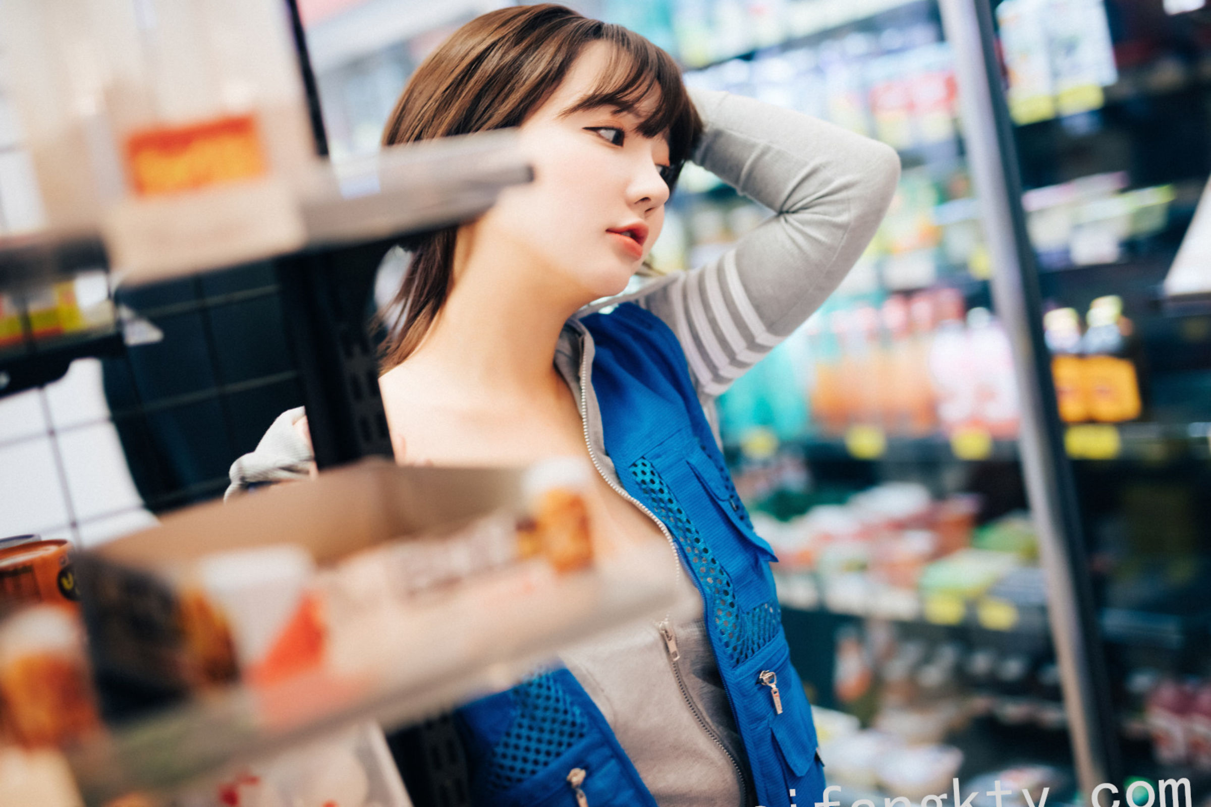 [Loozy]孫樂樂《Convenience store part timer》 (42/99)