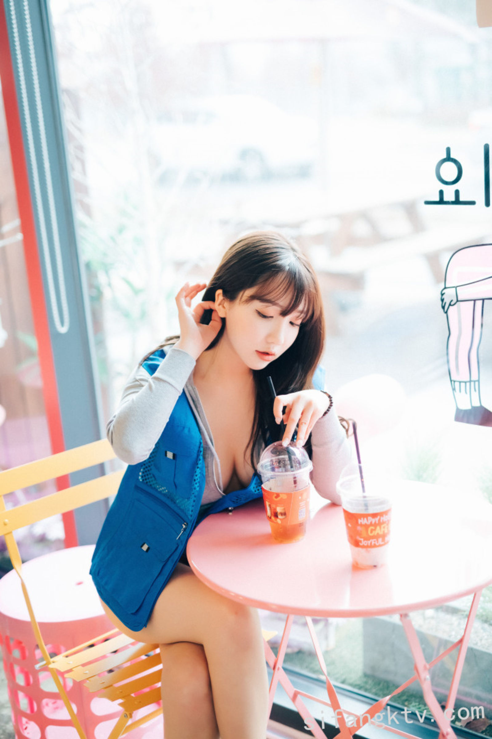 [Loozy]孫樂樂《Convenience store part timer》 (69/99)