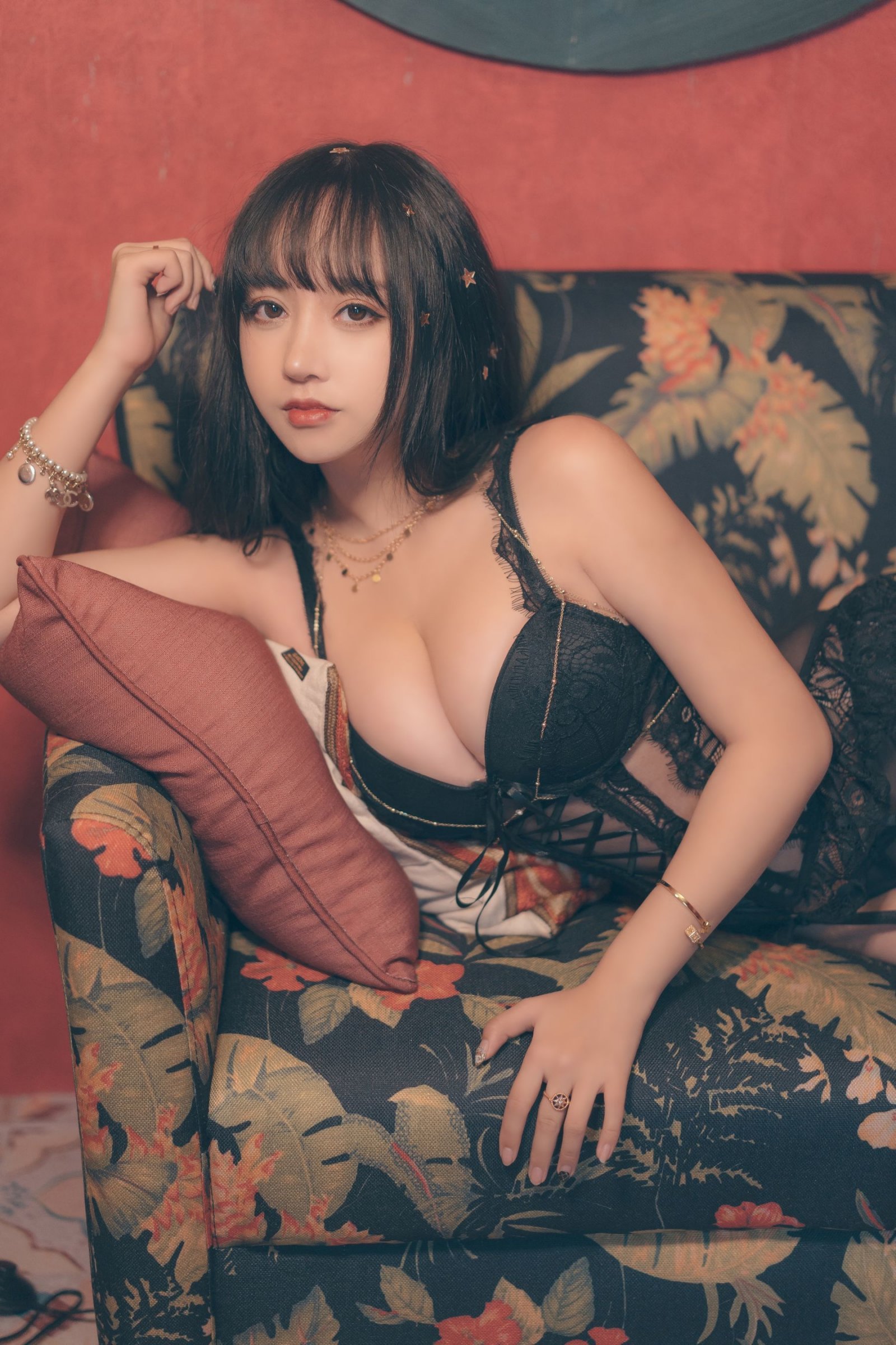 [性感寫真]過期米線線喵《6點半的月亮》 (31/55)