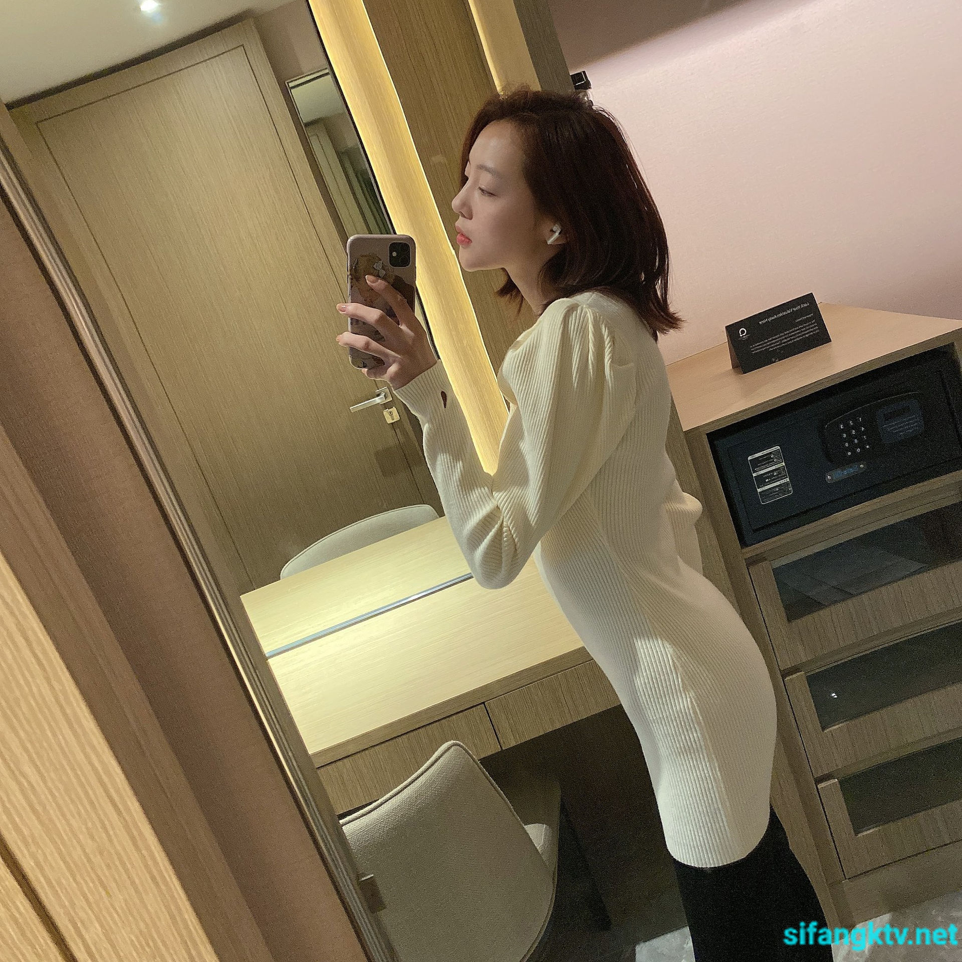 小黄车世界模特下载网