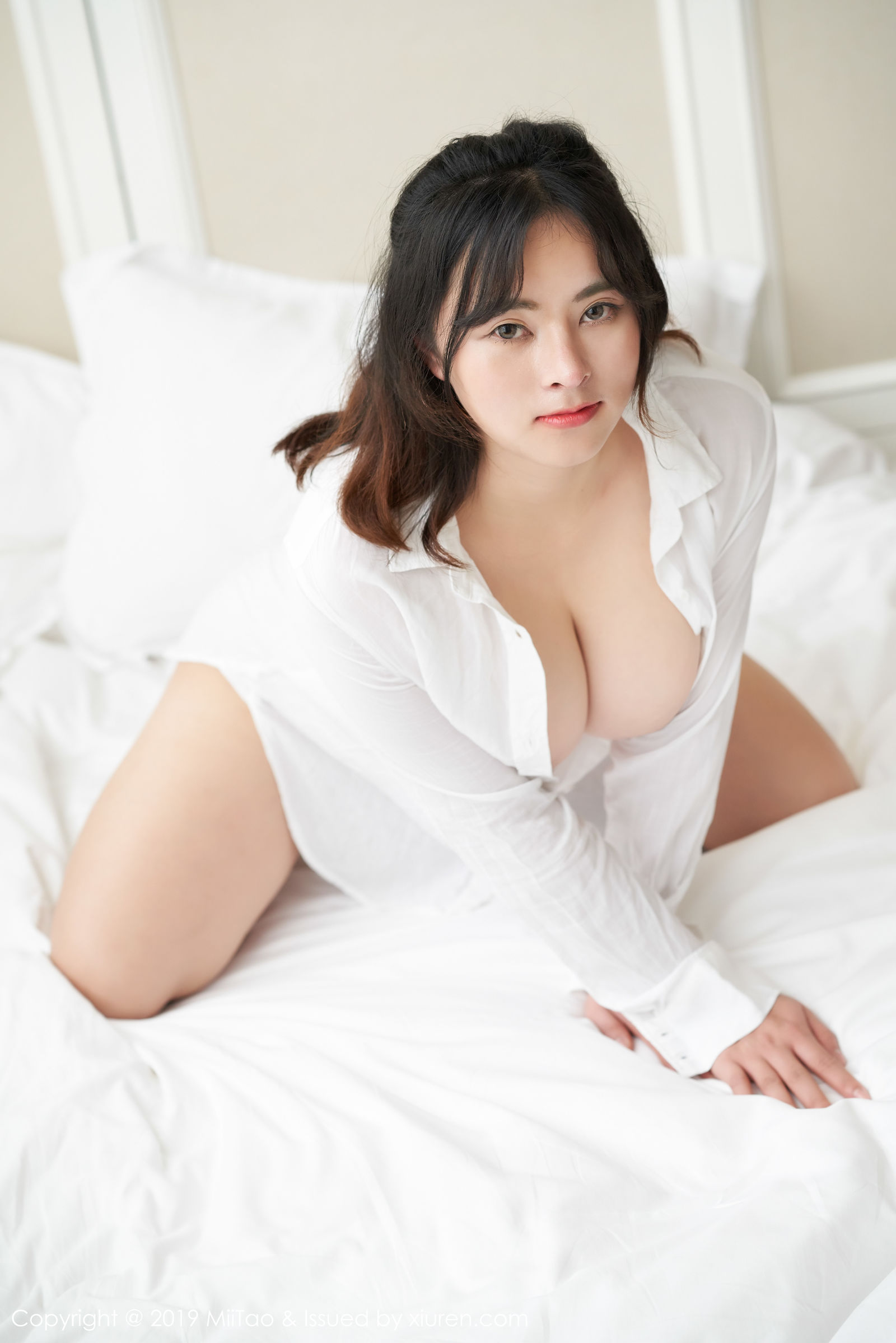 [秀人網旗下]蜜桃社 (21/51)