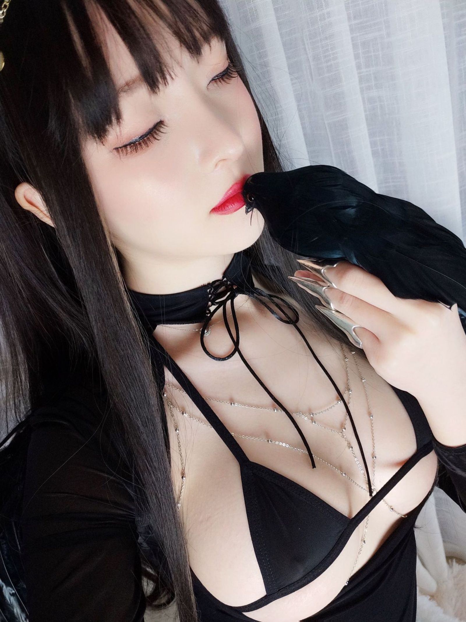 [性感寫真]一小央澤《烏鴉少女 Black Devil》 (37/53)